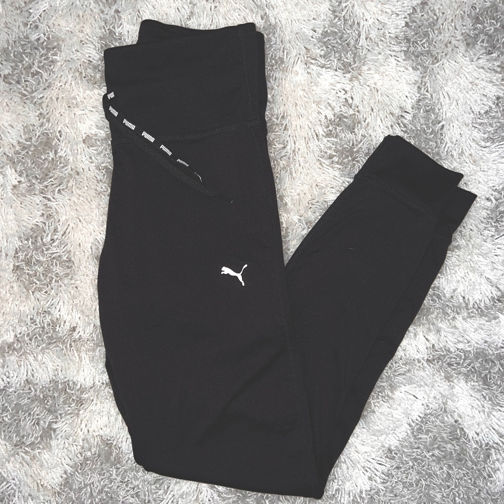 Women’s Puma Joggers Black-S